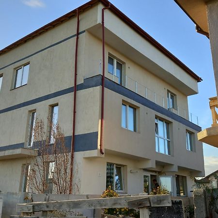 Twins Residence 2 Apart Hotel Ap 2 2 Rooms Chiajna Екстериор снимка