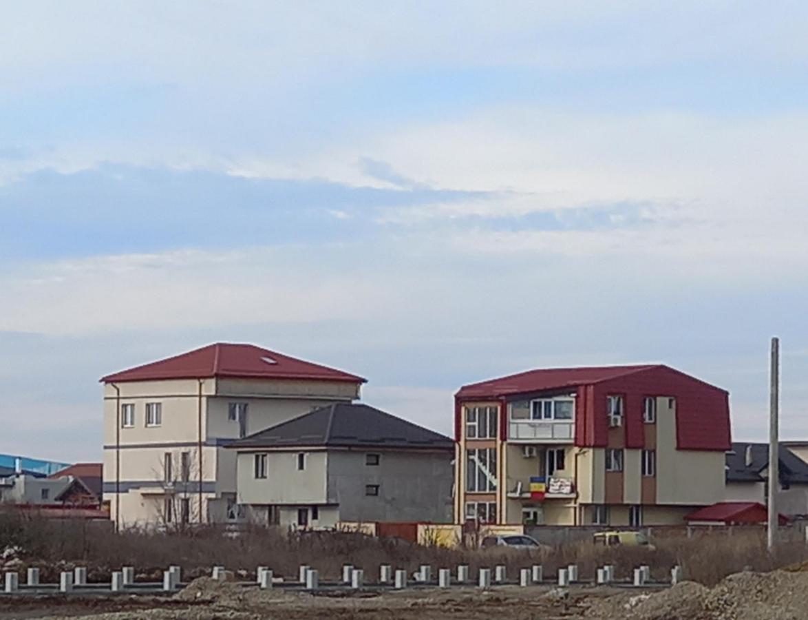 Twins Residence 2 Apart Hotel Ap 2 2 Rooms Chiajna Екстериор снимка
